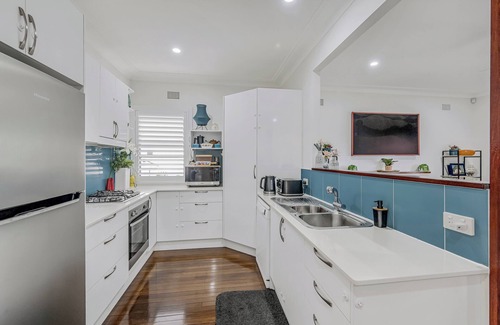 Port Macquarie House | Coastal Escape - Close to CBD & Port's Beautiful Beaches.