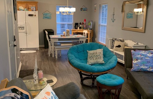 Pass Christian House | Coastal getaway with swimming pool basketball pickleball and boat launch access