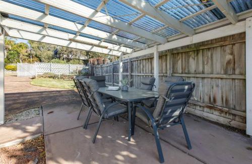 Tootgarook House | Coastal Grove - Sunlit Stay near Beach and Hot Springs