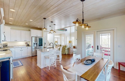 Edisto Island House | Coastal home- Marsh Views with open floor plan and stunning sunsets