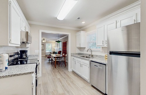 Wilmington House | Coastal home with private yard, close to riverfront and local attractions