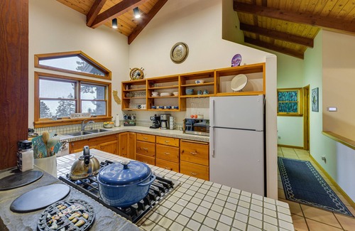 Gualala House | Coastal NorCal Sanctuary w/Ocean & Redwoods Views