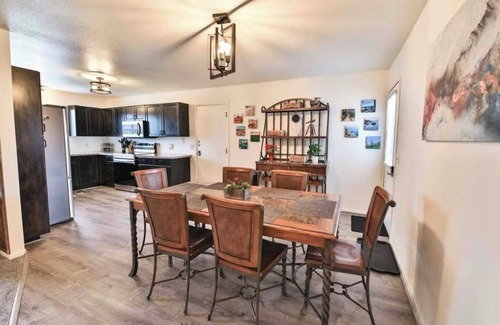 Bertsch-Oceanview House | Coastal & Redwood Bungalow! 1 mile from the ocean, minutes from redwoods!