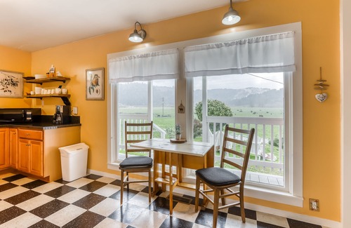 Orick House | Coastal retreat in a rural setting w/marvelous views, Ping-Pong table, & firepit
