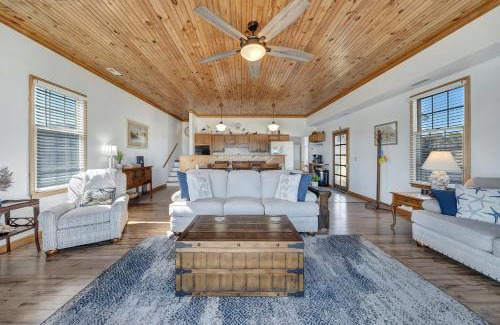 Deep Hole House | Coastal Retreat