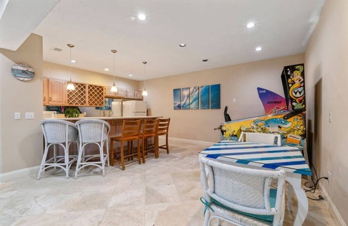 South Ponte Vedra Beach House | Coastal Splendor - Oceanfront - Heated Pool - Sleeps 16