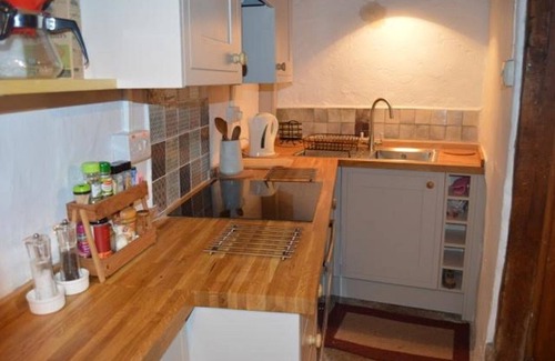Lower Boscaswell Cottage | Coastal Tin Miner's Cottage with sea views between St. Just & St Ives