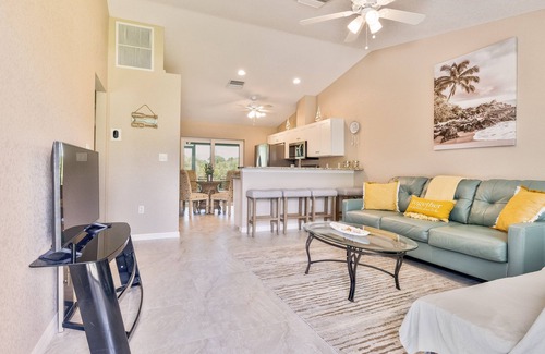 Englewood East Villa | COASTAL! Tropical Oasis Home Near Golf & Beaches