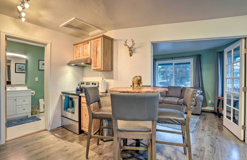 South Addition Apartment | Coastal-View Apartment Near Downtown Anchorage!