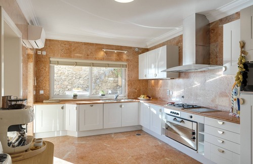 Santiago Villa | Coastline Arrabida Villa by CadenzaLux