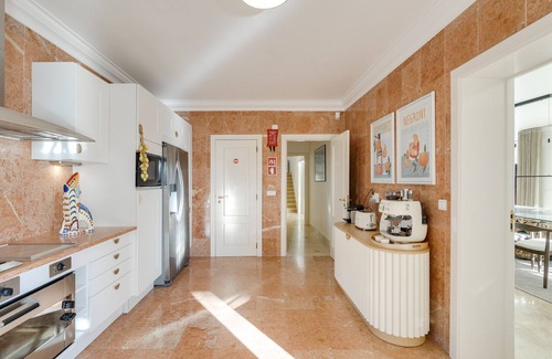 Santiago Villa | Coastline Arrabida Villa by CadenzaLux