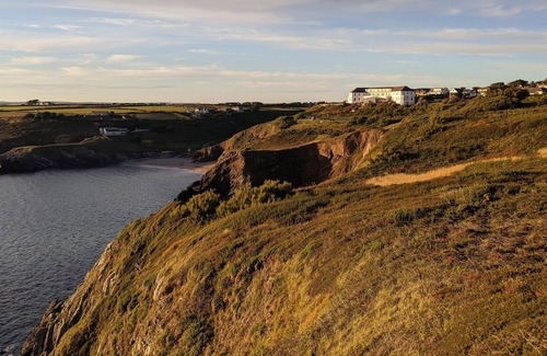 Mullion House | Coastpath, sea views, fire. Indoor pool subject to rules