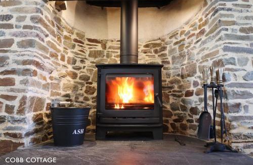 Winkleigh House | Cobb Cottage - HiddenDevon