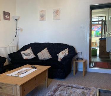 St. Margaret's Hope House | Cobblers Cottage