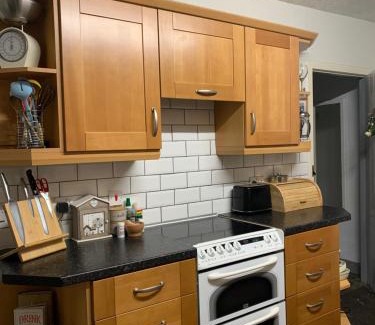 St. Margaret's Hope House | Cobblers Cottage