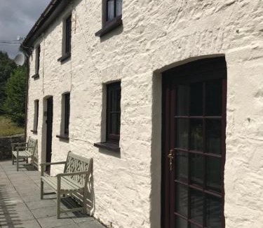 Brecon House | Cobblers Cottage in Brecon Beacons