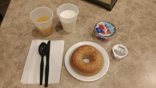 Denison Hotel | Cobblestone Inn & Suites - Denison | Majestic Hills