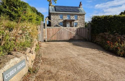 Mabe House | Cober House