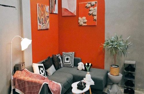 Hue Apartment | CocCoc Home