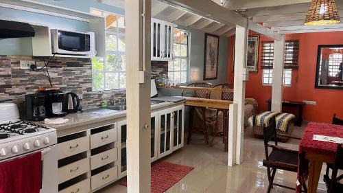 Picard Hotel | Coco Mango Suites