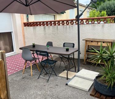 Saint-Nazaire Bed & Breakfast | Cocon à quelques minutes des plages du Roussillon