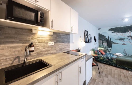 Les Cordeliers Apartment | Cocon des Cordeliers - Renovated & central studio