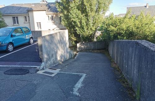 Rodez Apartment | Cocon, vue Rodez, terrasse, box, musée Soulages