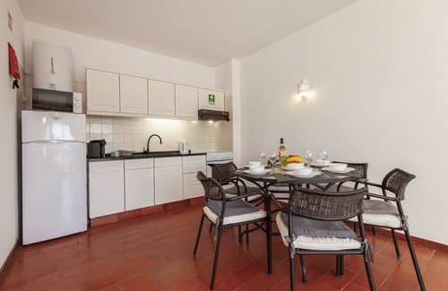 Areias de Sao Joao Apartment | Coconut Beach – 5min from Beach w/Sea View