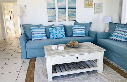 Melbourne Beach Cottage | Coconut - Oceanfront Beach Cottage