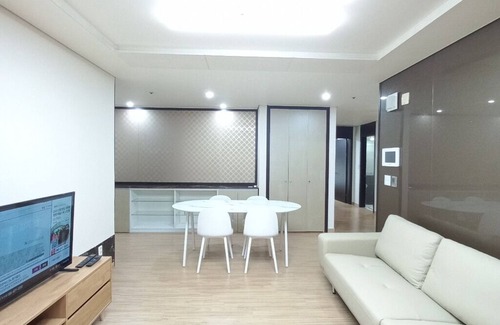 COEX Apartment | *COEX Residence APT* 3Bdr 2Bath+Full option