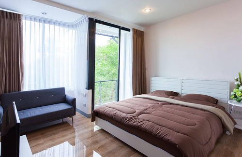 Mak Khaeng House | Coffee Station Hostel