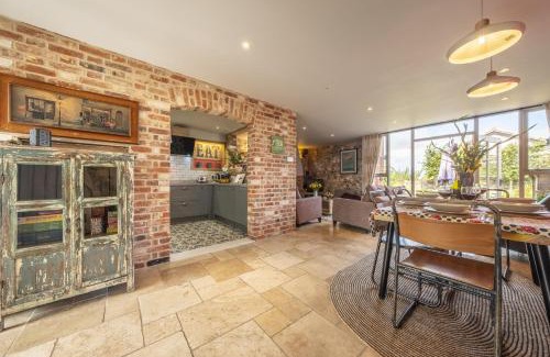 Walsingham House | Cog Cottage