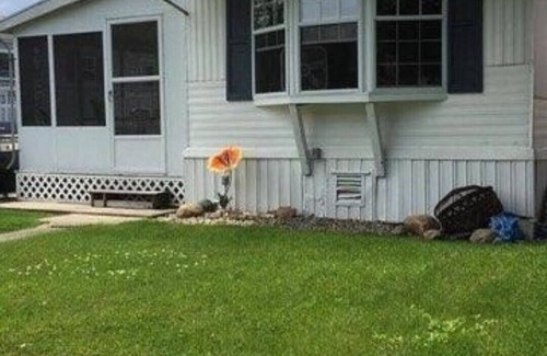 Coldwater House | Coldwater Lake/shady oaks cottage