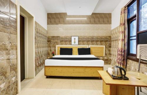 Jammu Hotel | Collection O Jammu Near Ragunath Bazaar