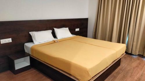 Hassan Hotel | Collection O Nandagokula Convention Centre Formerly Arasu Comforts