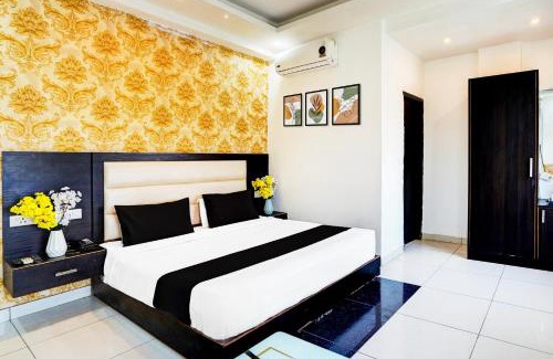Jalandhar Hotel | Collection O Surya Enclave Formerly Aroma Regency