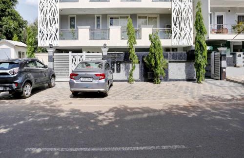 Gurugram Hotel | Collection O The Miscue