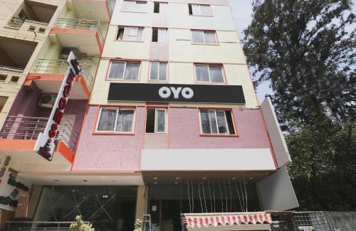 Sadduguntepalya Hotel | Collection O Tiara Near Christ university