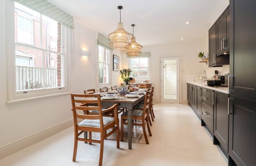 Southwold Cottage | COLLETT HOUSE, pet friendly, luxury holiday cottage in Southwold