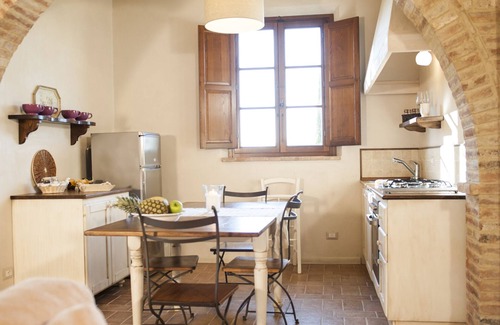 Monteroni d'Arbia Apartment | Colline Senesi San Giovanni in Poggio Country House - appart. Crepuscolo