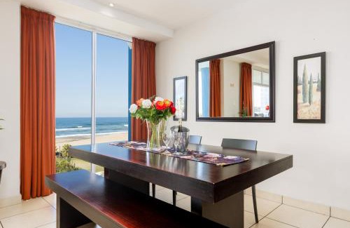 Margate Beach Apartment | Colonial Sands 305