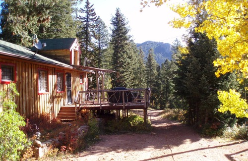 Colorado Springs Cabin | Colorado Springs Mountain Ranch cabin for a vacation in the Pike National Forest