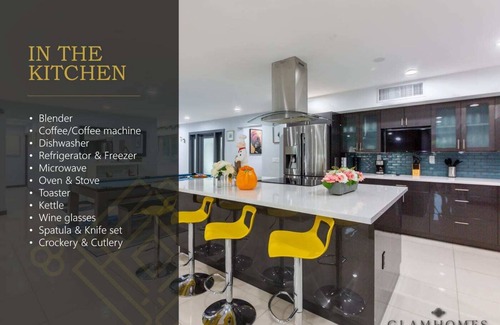 Golden Glades Villa | Colosal Football Field Villa w/Cinema+Terrace+Gym+Heated Pool