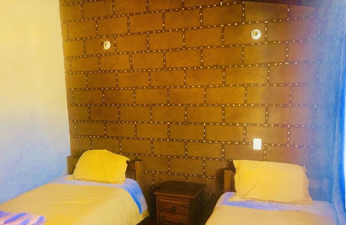 San Cristobal de las Casas House | Comfy Bedroom Town House Garden & Market Area