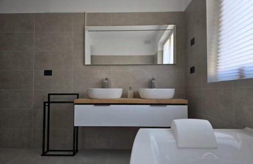 Pordenone House | Come a casa tua