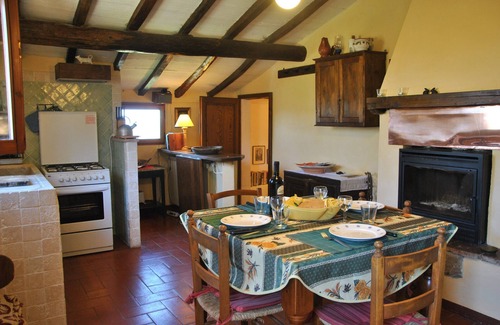 Radicondoli House | Come and enjoy the authentic Tuscan country life in stunning settings