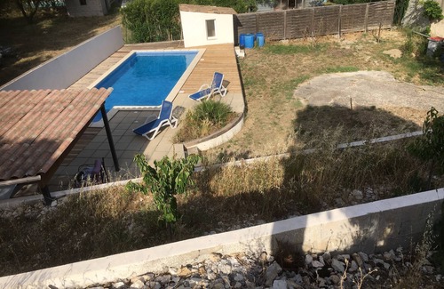 Caumont-sur-Durance House | Come and spend your vacations in our 3 * listed house in Caumont sur Durance (84510).