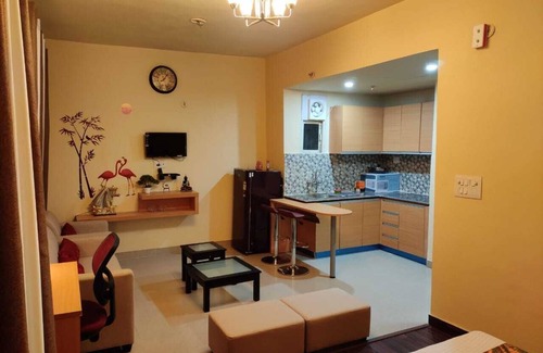 Greater Noida Condo | Come enjoy a relaxing stay in a home away from home at Greater Noida.