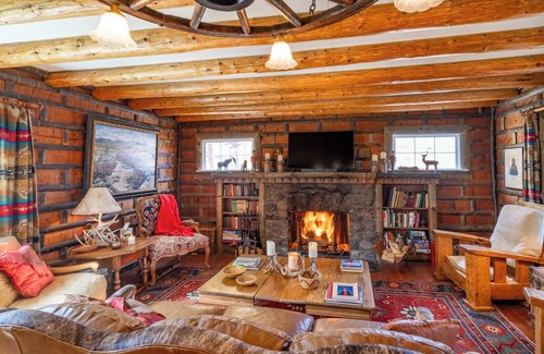 Paonia House | Come Enjoy The Rockin Rose Ranch