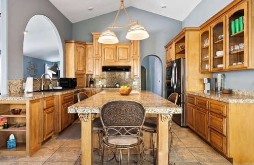 Chandler House | Come relax in the Pool at the Palm House-Prime Location!